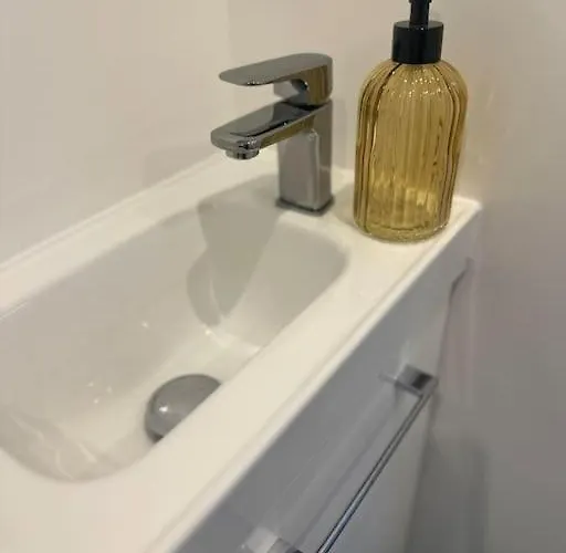 Grand Mezzanine Cathedrale De Lägenhet *